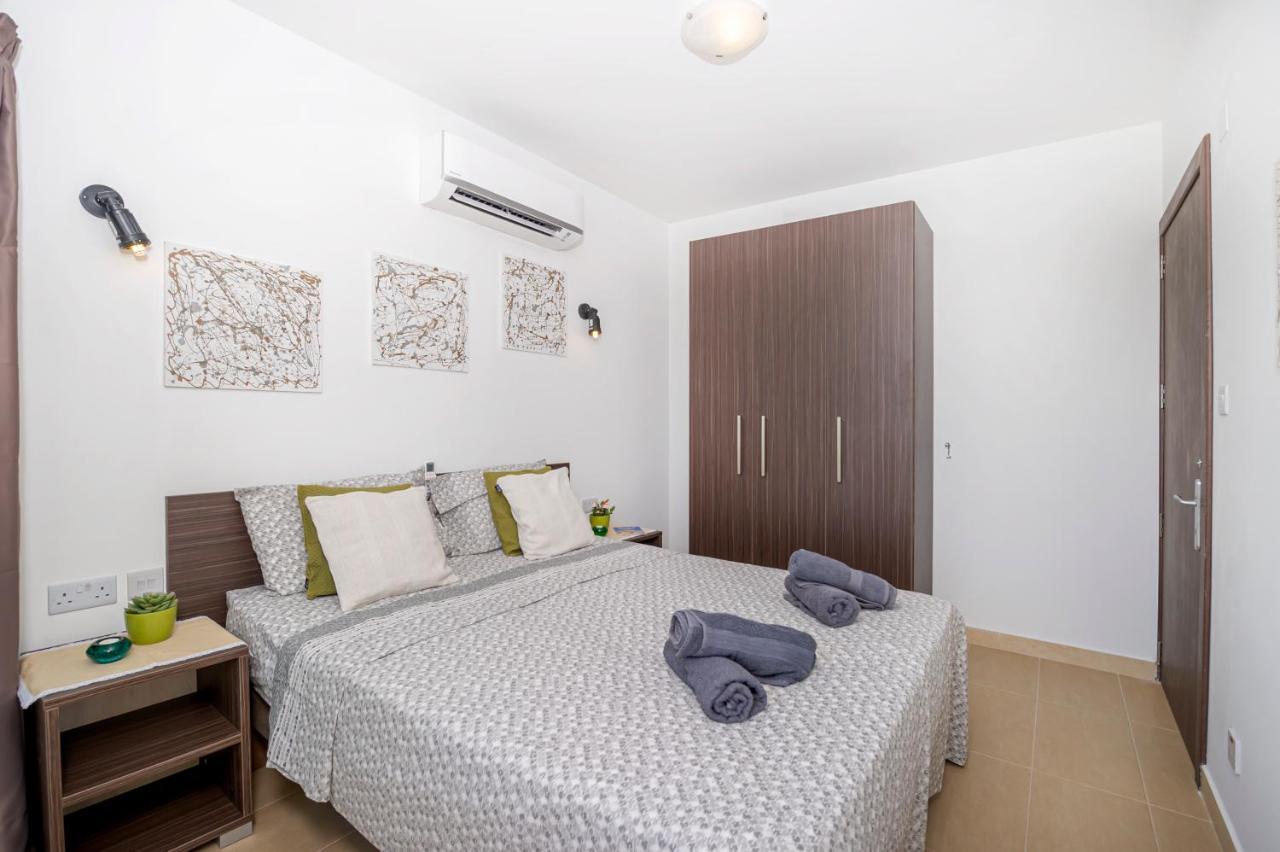 Summer Breeze Apartment With Terrace With Panoramic Views - By Getawaysmalta Mellieha Luaran gambar